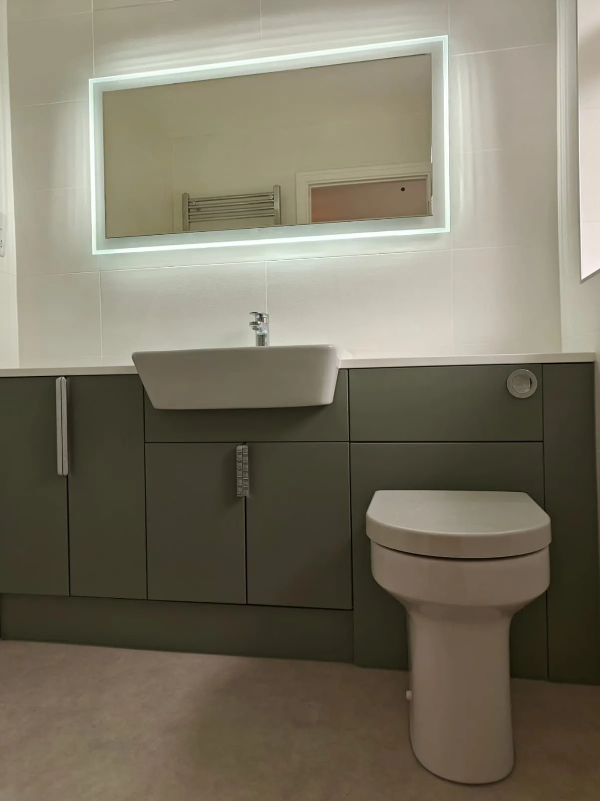Contemporary fitted bathroom furniture